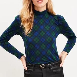 LOFT PLAID TOP- size XS